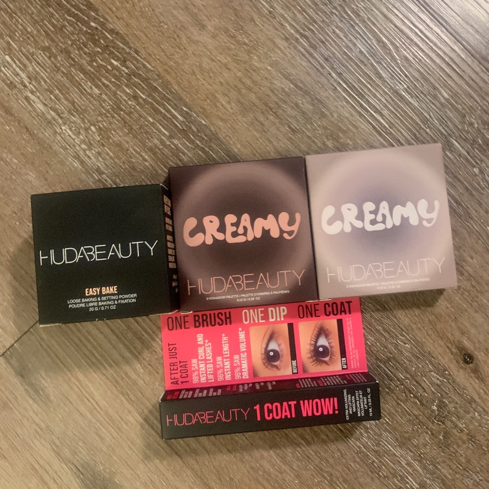 Huda Beauty Eye Set w/ Cherry Blossom Easy Bake